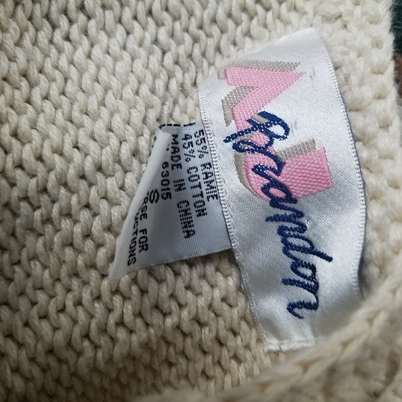 Real Vintage 90s Knitted and Embroidered Vest - Picture 3 of 5